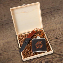 Load image into Gallery viewer, Personalized Stirling Groomsmen Flask Gift Box Set