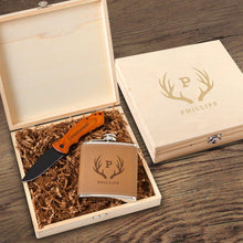 Load image into Gallery viewer, Personalized Hamilton Groomsmen Flask Gift Box Set