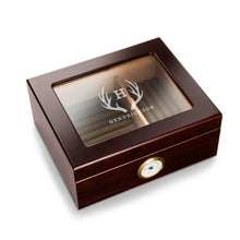Load image into Gallery viewer, Personalized Humidor - Glass Top - Mahogany
