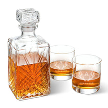 Load image into Gallery viewer, Personalized Square Whiskey Decanter Set with Stopper and 2 Low Ball Glass Set
